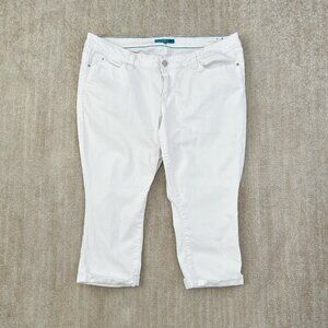 YMI Wanna Betta Butt White Crop Jeans 20 Plus